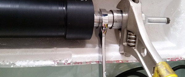 手持超声波焊接机安装模具的注意事项